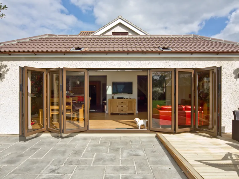 Bifold Earlsfield
