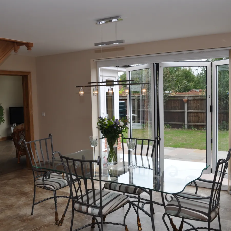 Bifold Earlsfield