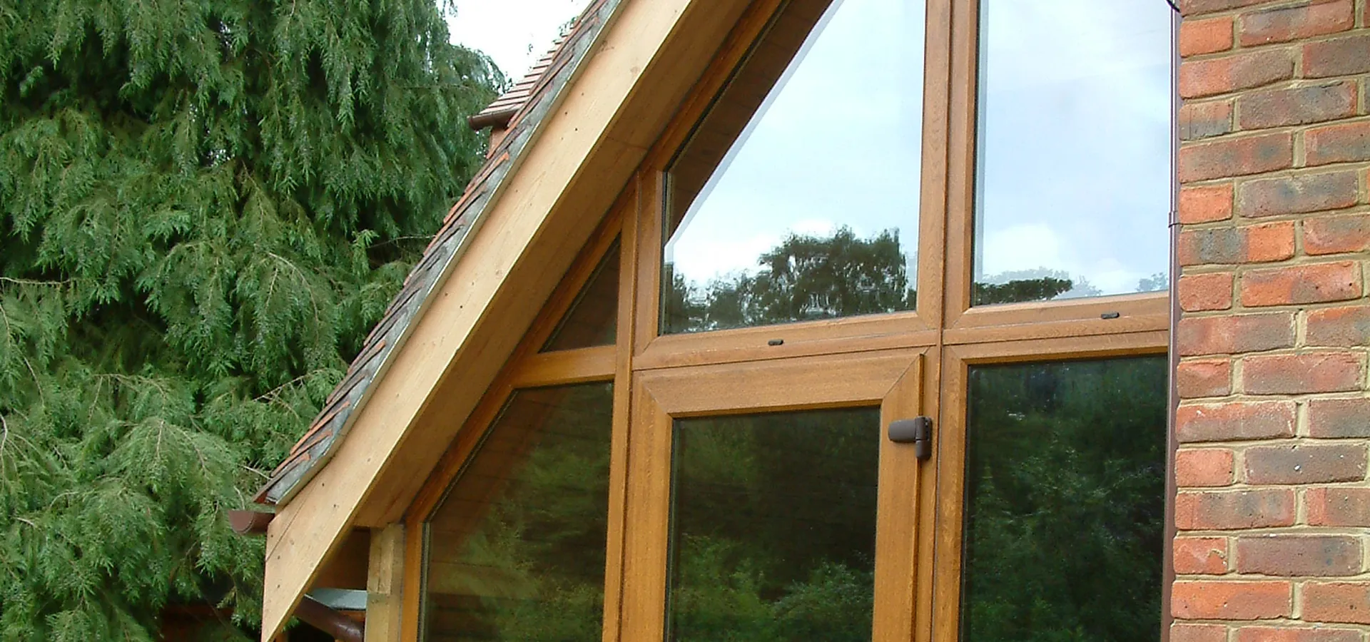 Bay Windows Earlsfield
